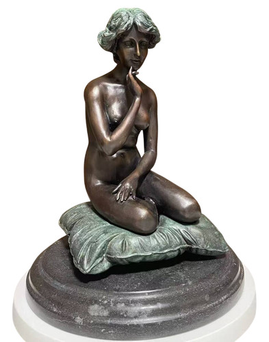 Statua occidentale oggetto