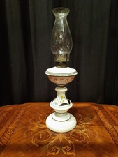 Antico lume  lampada a petrolio completa di vetro opaline hl tot.cm4 9Autentica 