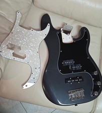 Body basso squier anno 2021 -