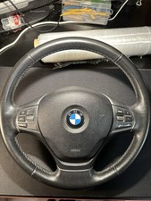 BMW F20 F21 F22 F23 F30 F31 F32 F33  NEU Schwarz Leder Sport Lenkrad Rot Fäden