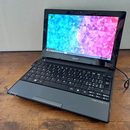 Mini laptop acer aspire one - mini,