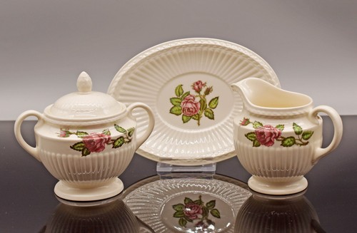 Wedgwood queen ware moss - queen's,