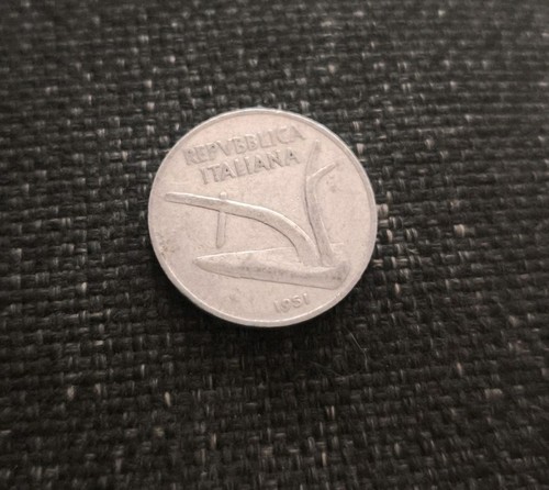 Moneta lire del 1951 - 10,