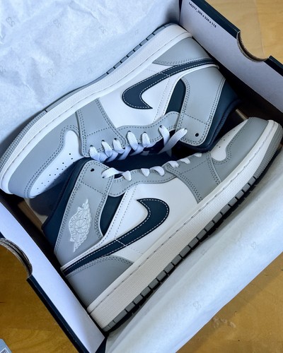 Nike air jordan - nike, mid