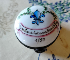 Scatoline di porcellana Francese finemente decorate