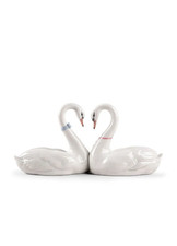 NUOVO LLADRO ENDLESS LOVE CAKE