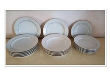 SERVIZIO PIATTI  X 6 PERSONE  CON FILO ORO - 18 PEZZI