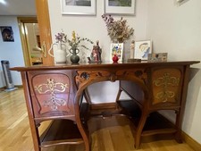 Mobili di design Art Nouveau
