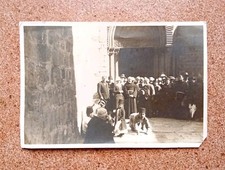 GERUSALEMME SANTO SEPOLCRO FOTO ANIMATISSIMA CON TURISTI FRATI FREAKS INIZIO 900