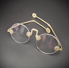 Occhiali da vista antichi fine