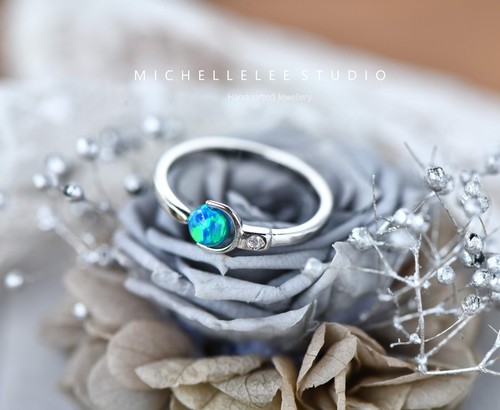 Anello regolabile con - , perline