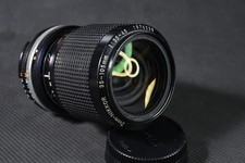 NIKON NIKKOR 35-105 f3.5-4.5 -