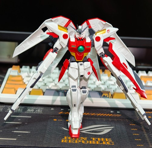 Nuovo bandai gundam universe - nuovo,