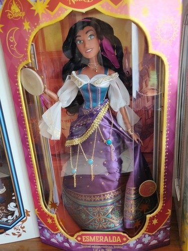 Disney store esmeralda - esmeralda, bambola