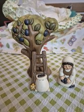 Set Presepe Thun Albero, scaletta e Donna con olive 