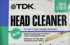 Cassetta head cleaners for