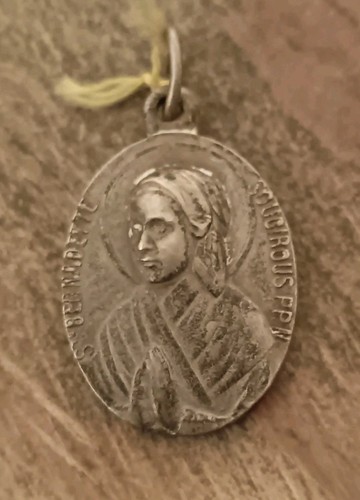 Médaille religieuse ancienne - médaille,