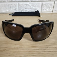 Occhiali da sole Oakley Oil
