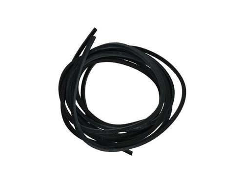 Lacci cuoio quadrati neri - in,