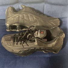Nike Shox R4 taglia 6,5 UK