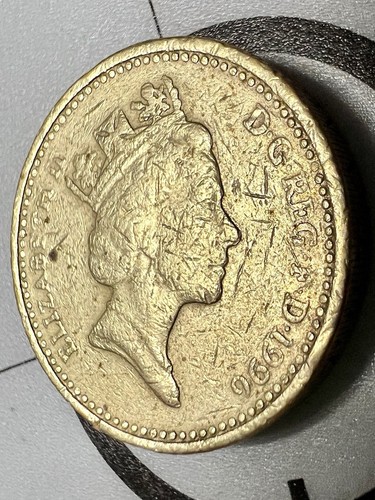 Moneta una sterlina regno - da,