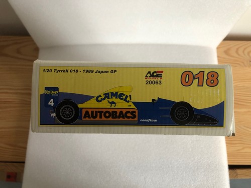 Kit tyrrell 018 japon 1989 - kit,
