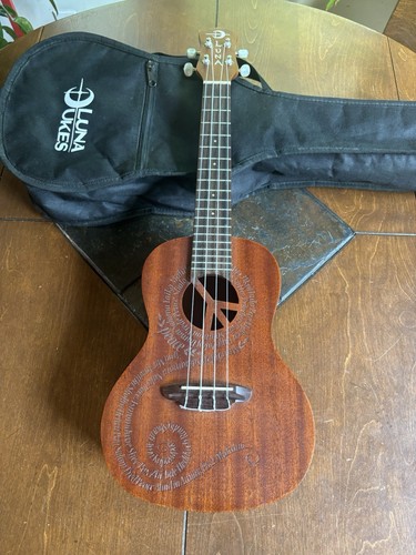 Luna uke malu - malu, concerto