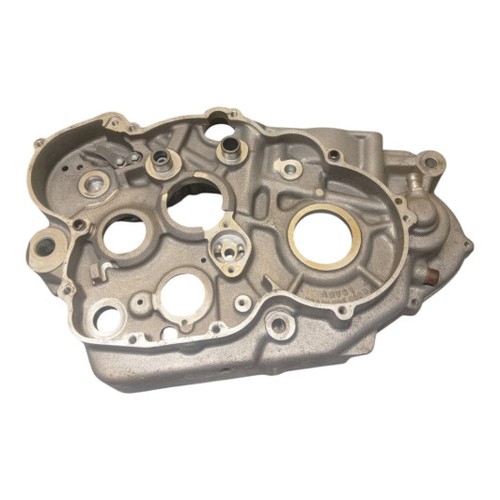 Carter moteur droit - moteur, 250