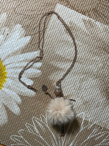 Collana ciondolo bambola