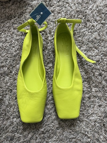 Nuove scarpe basse - nuove, &