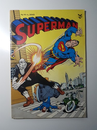 Superman 11 - 🔵, n.