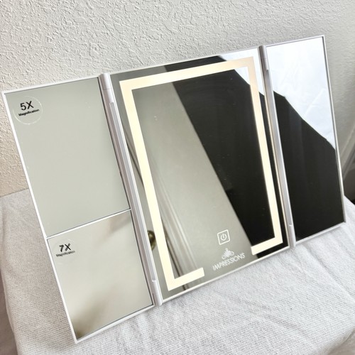 Impressions lucid trifold - lucid, led