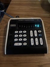 Calcolatrice vintage Olympia