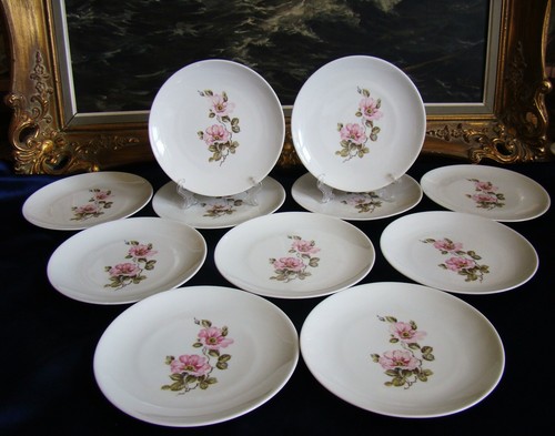 Assiettes porcelaine - 11,