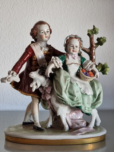 Capodimonte statuina - capodimonte_statuina, in