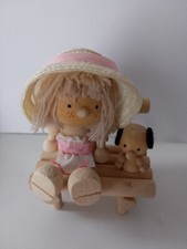 BAMBOLINA IN LEGNO CON CUCCIOLO CANE Anni 70/80 Made In Taiwan - Bambole Natale