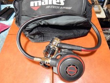 Mares MR-12IV erogatore subacqueo.