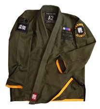 SUBDUE Edizione Speciale Kimono/Gi BJJ Jiu jitsu Verde Militare di Battle Gear