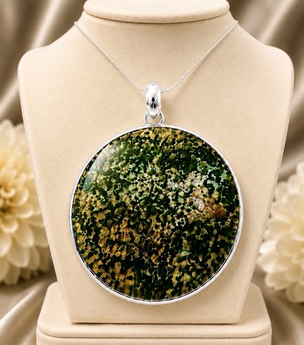 Collana con ciondolo - , tondo
