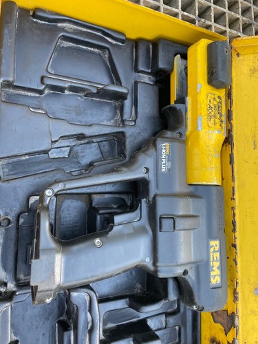 Pressa batteria rems acc - pressa,