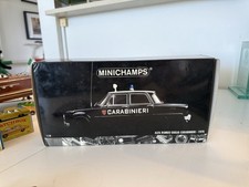 MINICHAMPS 1/18 Alfa Romeo