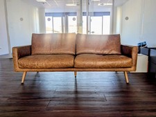 Divano in cuoio marrone 3