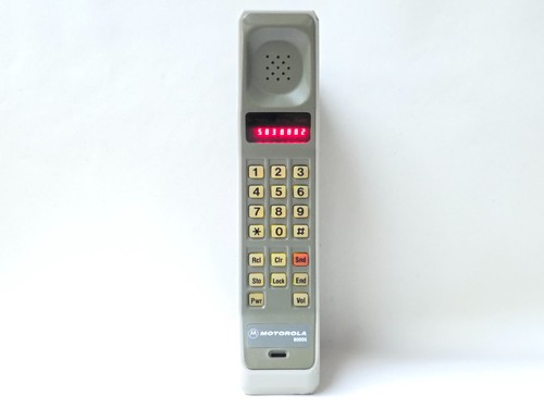 Motorola dynatac 8000s - motorola,
