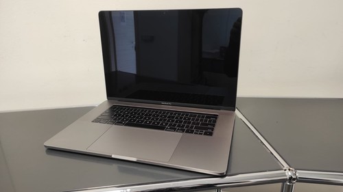 Apple macbook pro - 15", 2017