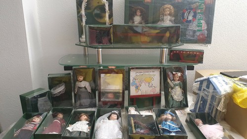 Dolls house collection - house,