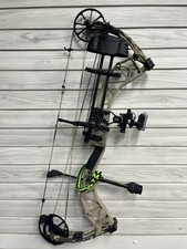 Bear Archery Compound Bow With