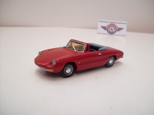 Alfa romeo spider duetto - romeo,