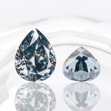 Anello con diamanti neri