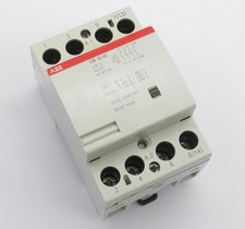Contattore installazione ABB