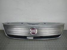 15935 Mascherina griglia ant